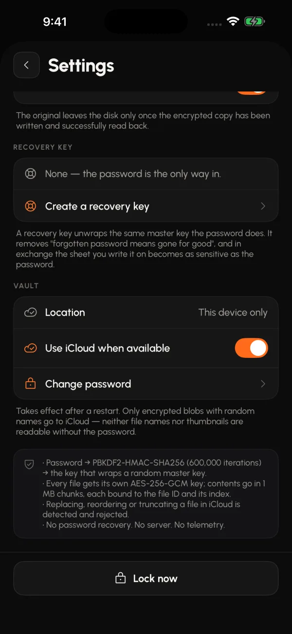 Click Lock settings, showing iCloud sync and the recovery key.