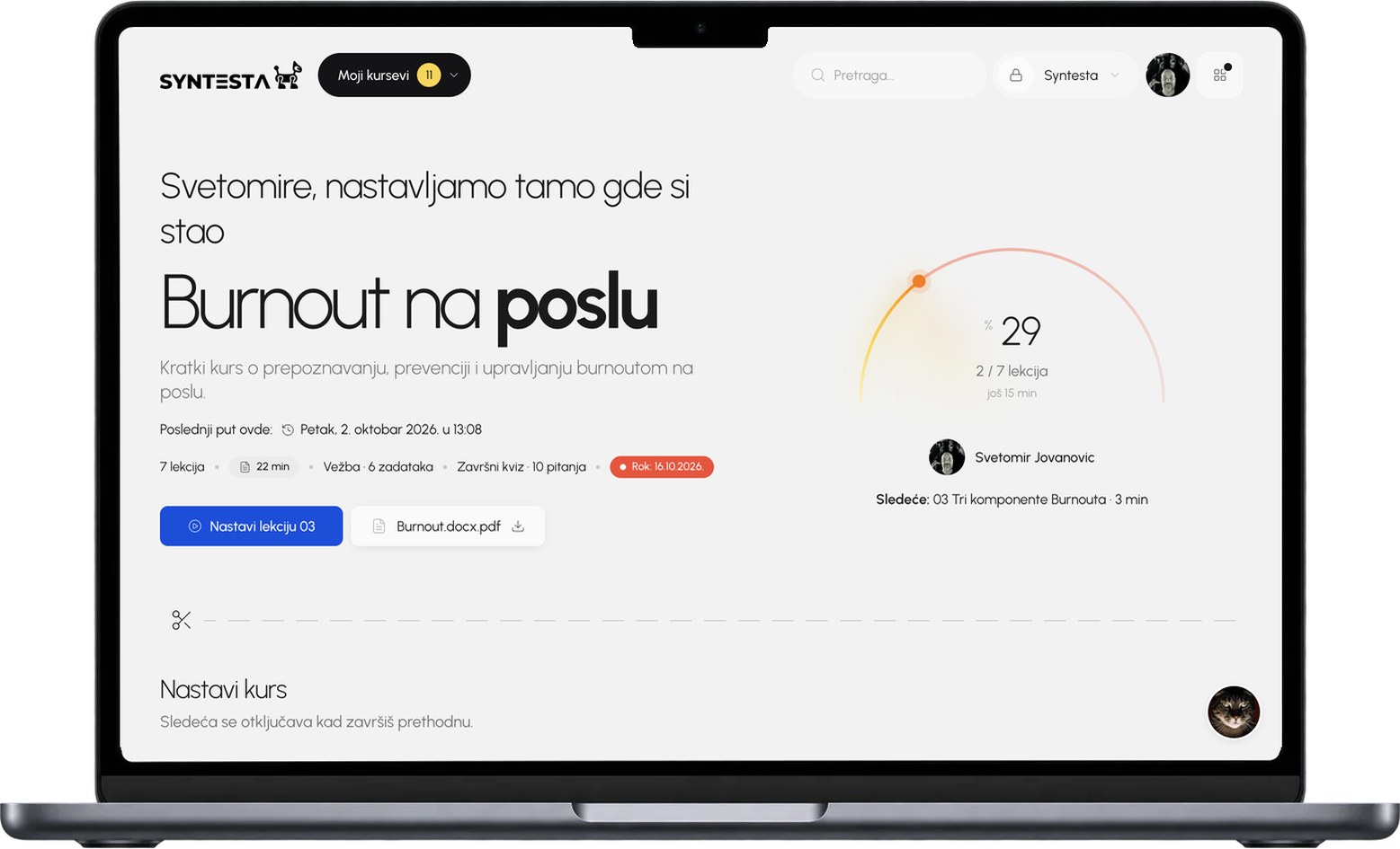 Syntesta, LMS za obuku zaposlenih koji je razvio Krojač, na laptopu